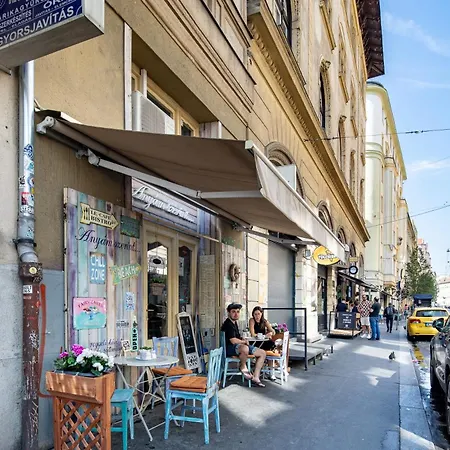 Extreme Central Studio Budapest Exterior photo