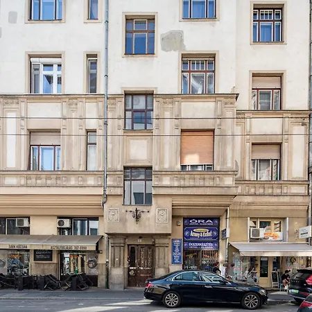 Extreme Central Studio Budapest Exterior photo